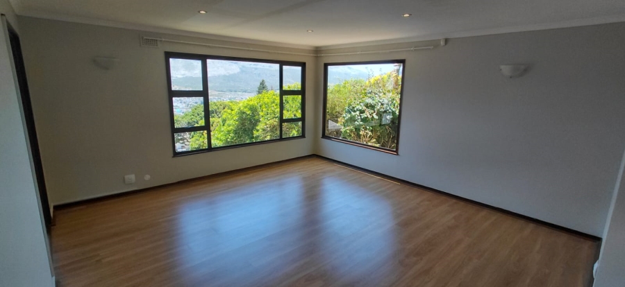 To Let 3 Bedroom Property for Rent in Fish Hoek Western Cape